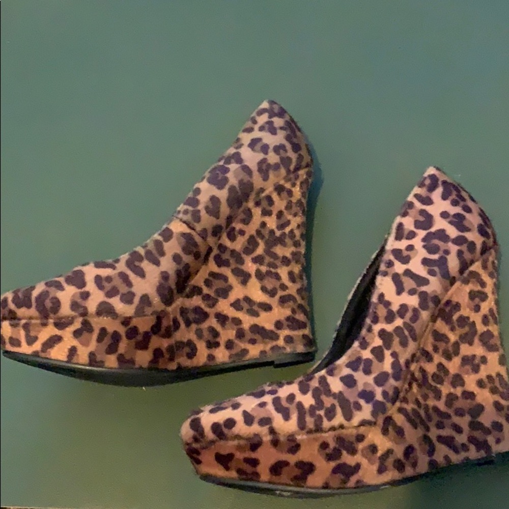 Michael Antonio Wedges